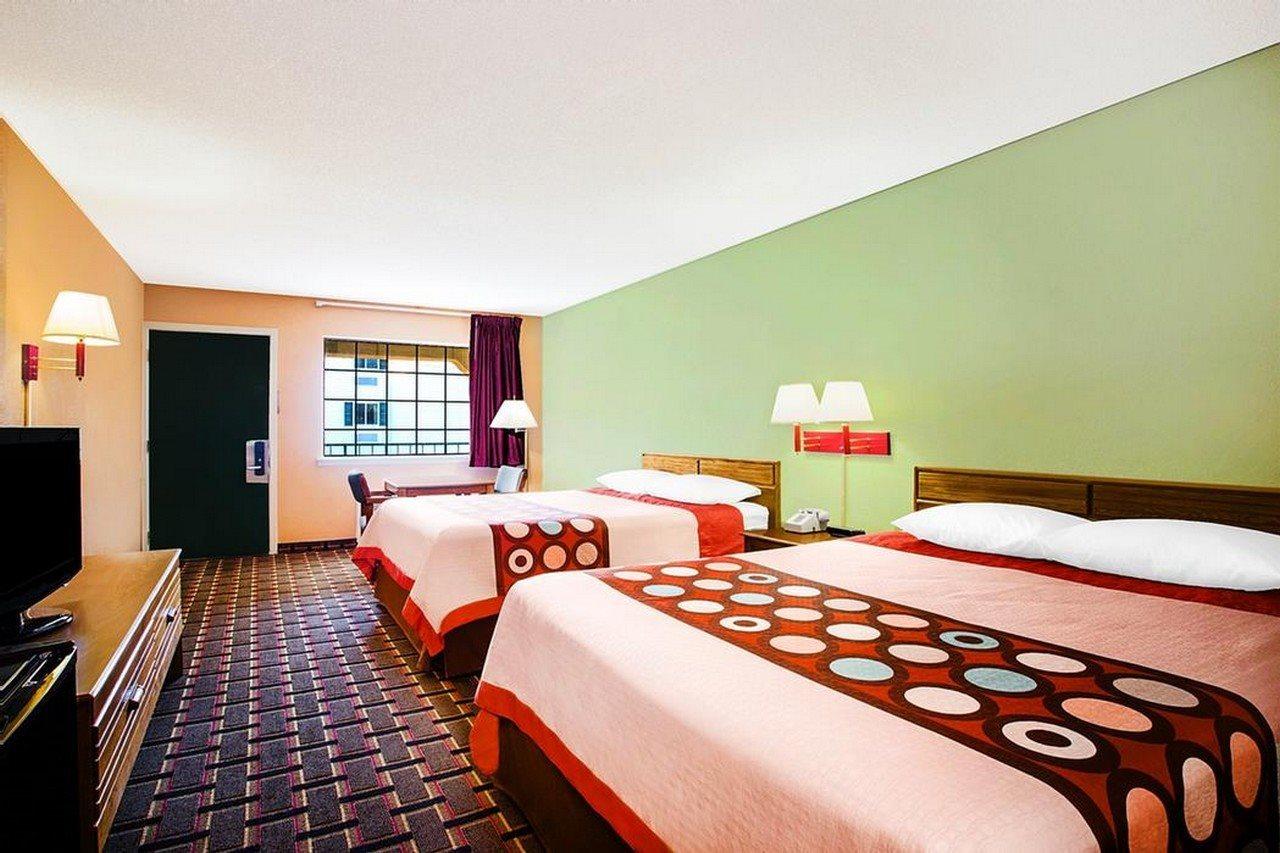 Americas Best Value Inn Darien Buitenkant foto