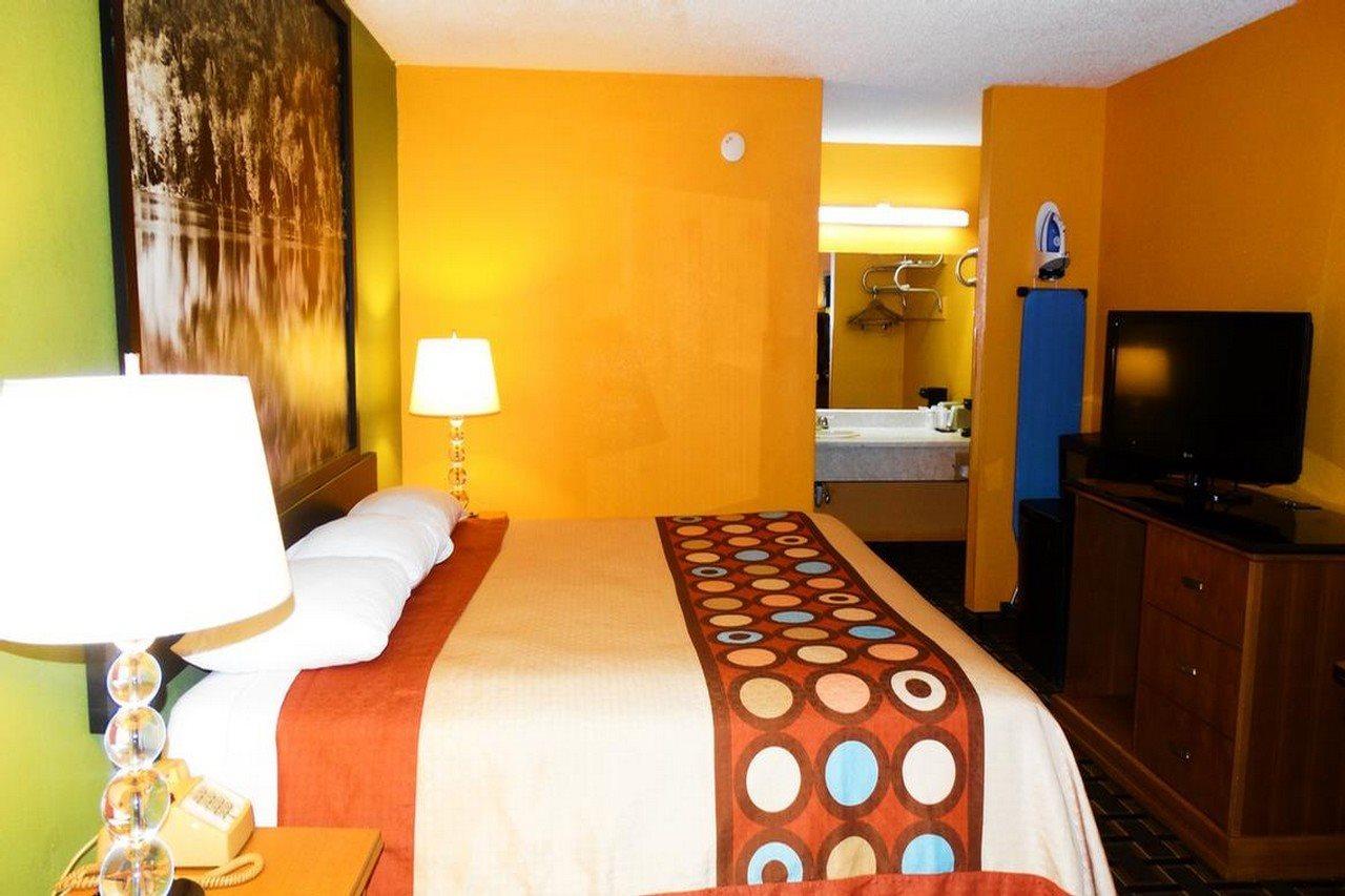 Americas Best Value Inn Darien Buitenkant foto