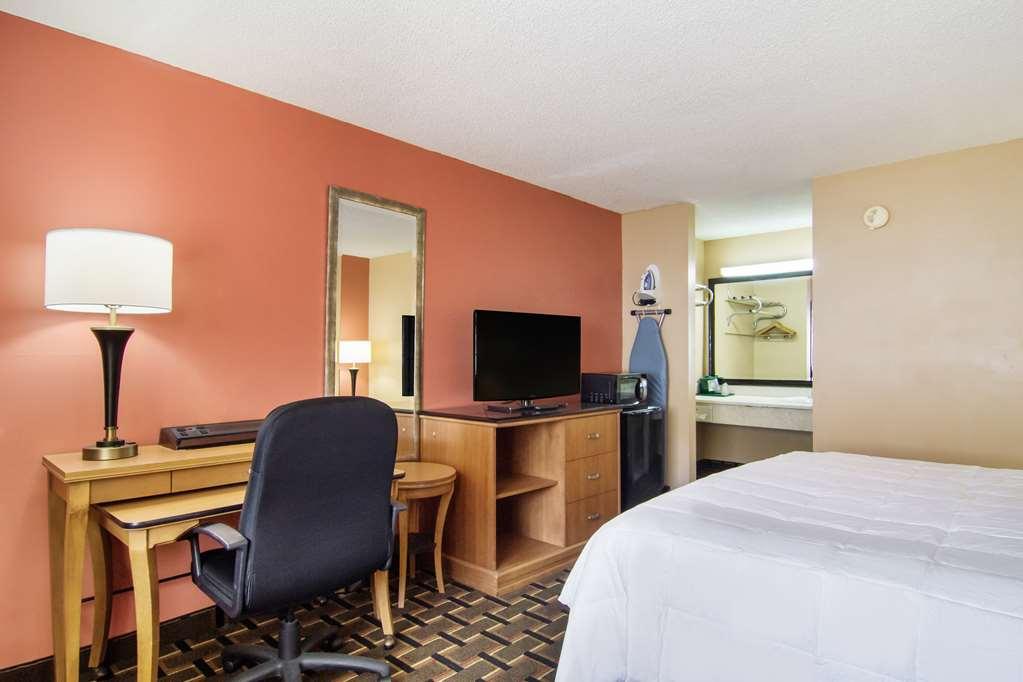 Americas Best Value Inn Darien Kamer foto