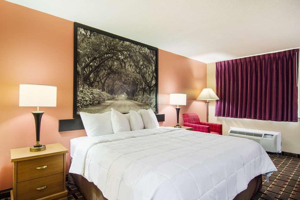 Americas Best Value Inn Darien Kamer foto