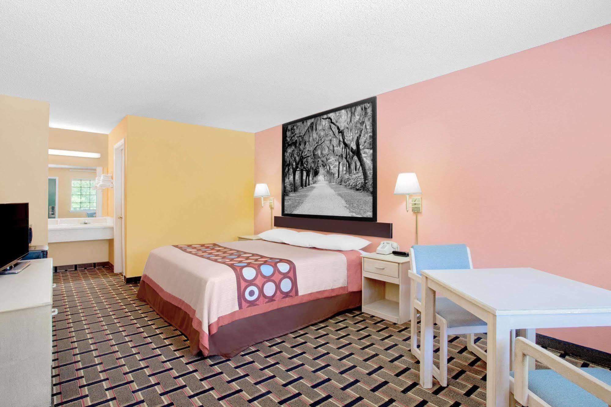 Americas Best Value Inn Darien Buitenkant foto