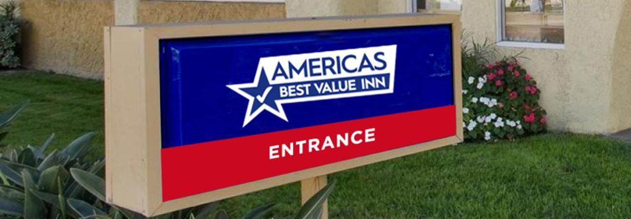 Americas Best Value Inn Darien Buitenkant foto