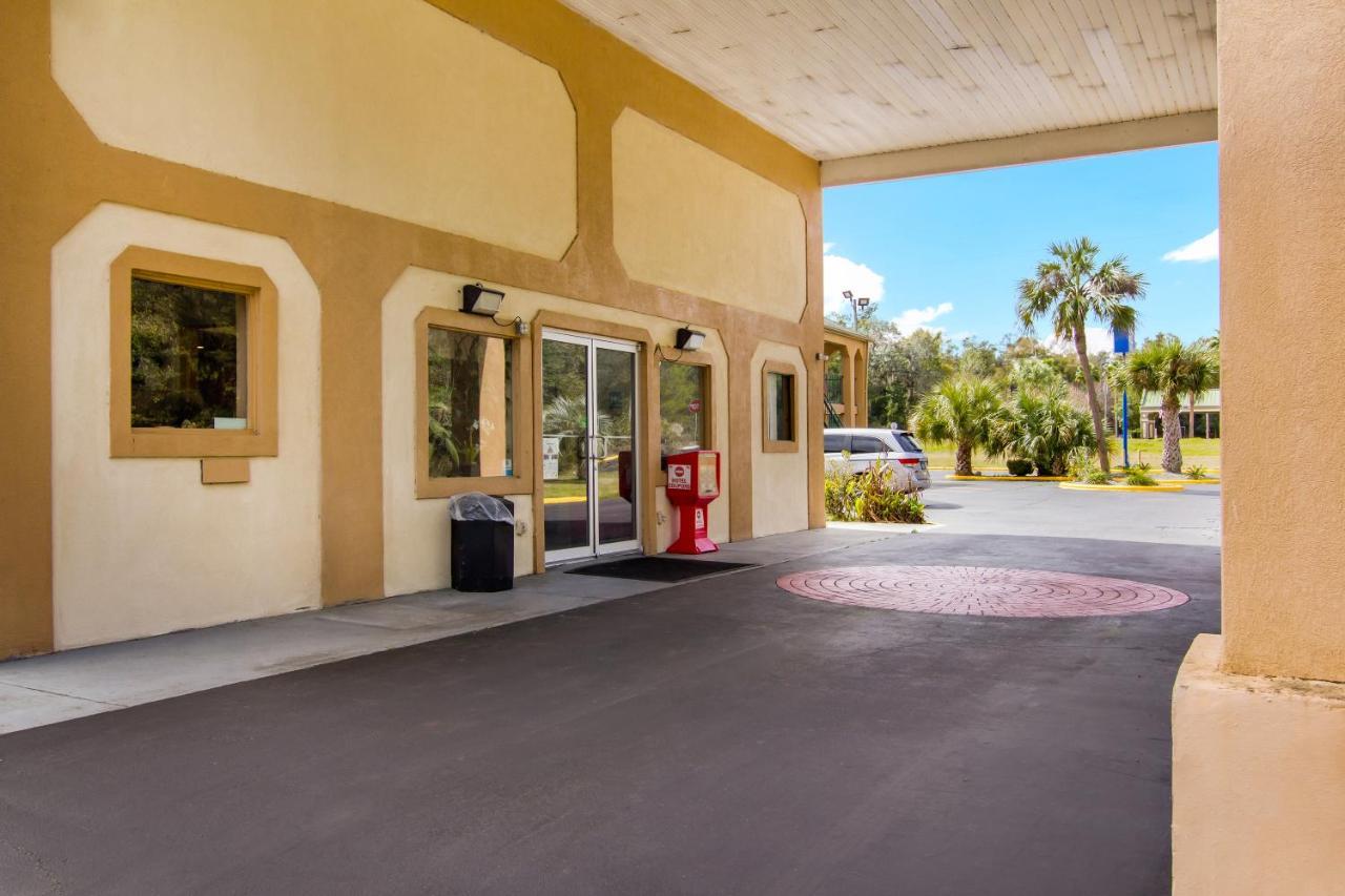 Americas Best Value Inn Darien Buitenkant foto